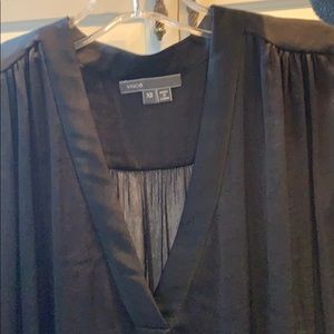 Vince Sleevless V- Neck Silk Blouse